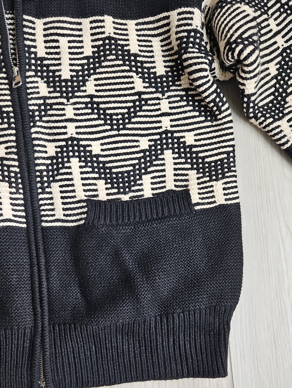 Varley Jacket - Picture 9 of 11